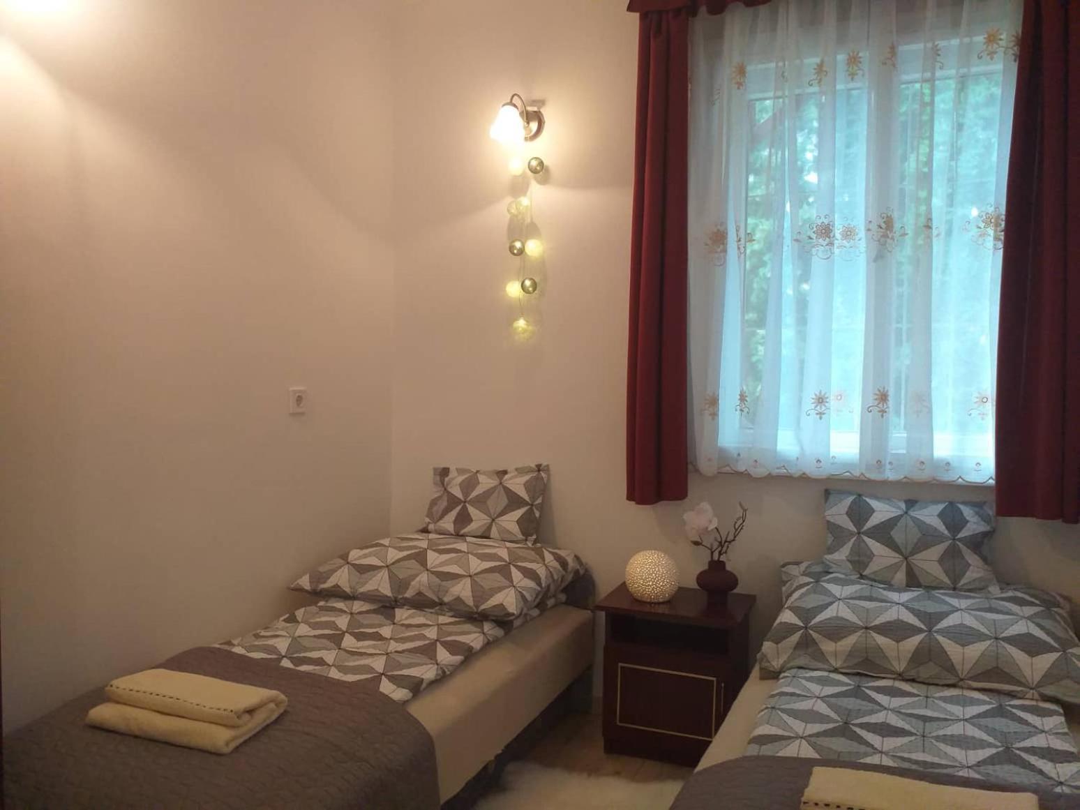 Edit Haz Hajduszoboszlo Ngoại thất bức ảnh